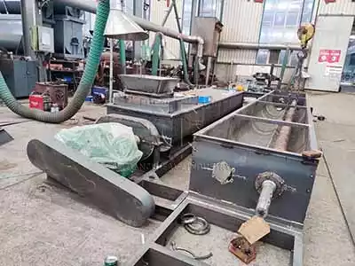 Double shafts mixer