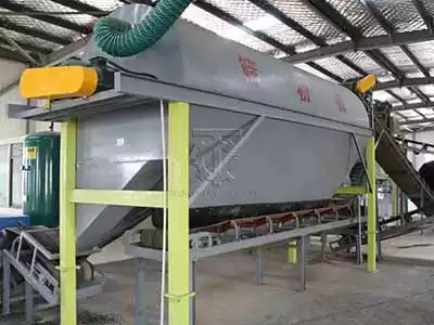 Fertilizer screening machine