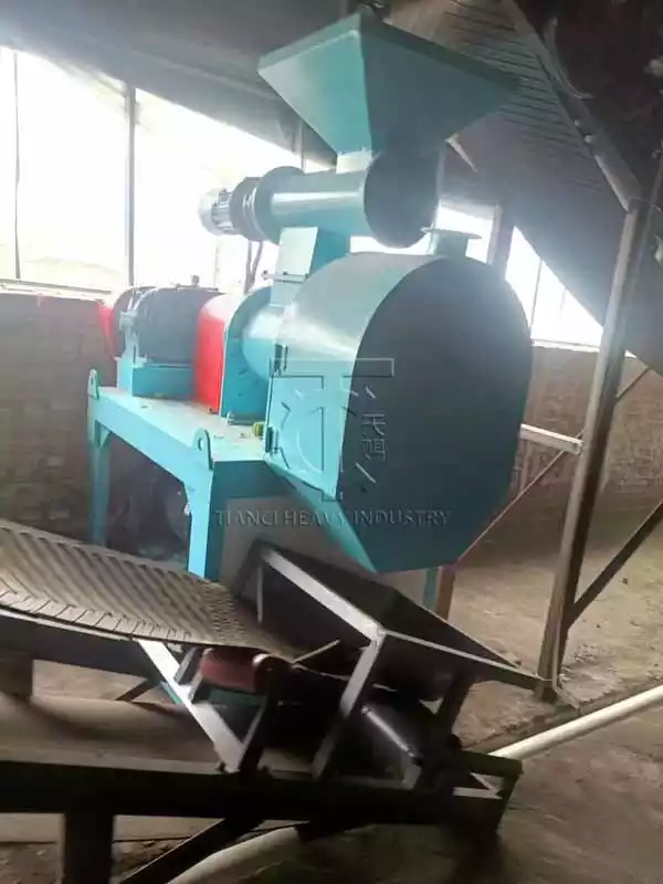 Ring die granulator